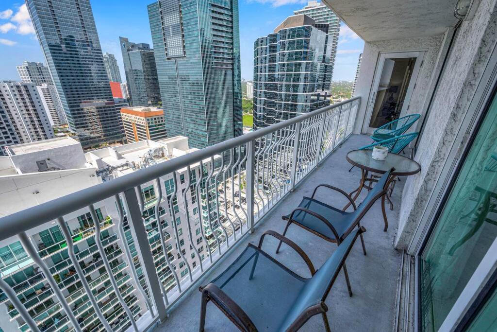 Luxurious Private Unit With Parking Appartement Miami Buitenkant foto